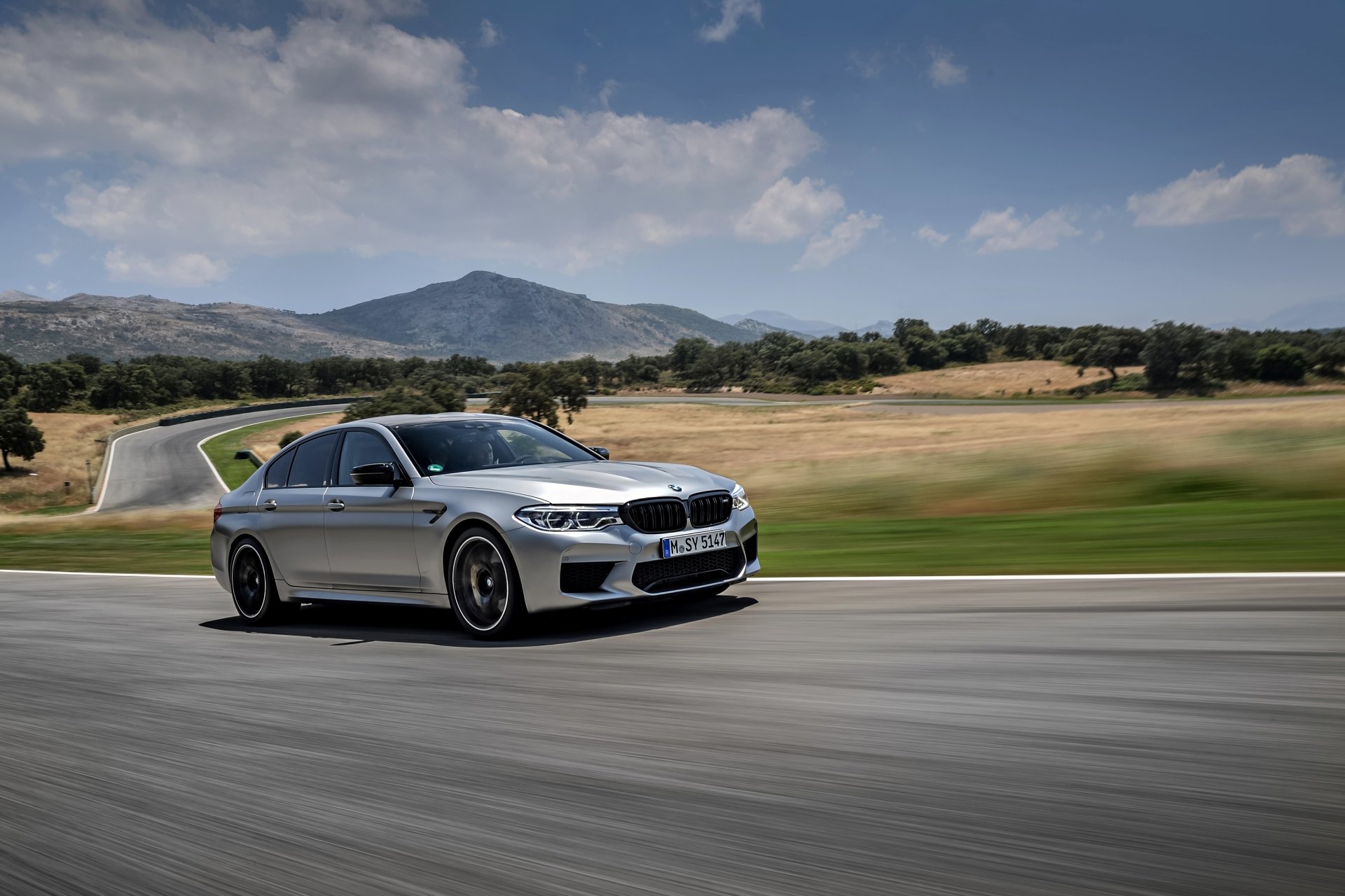 Download Vehicle BMW M5 Competition 4k Ultra HD Wallpaper
