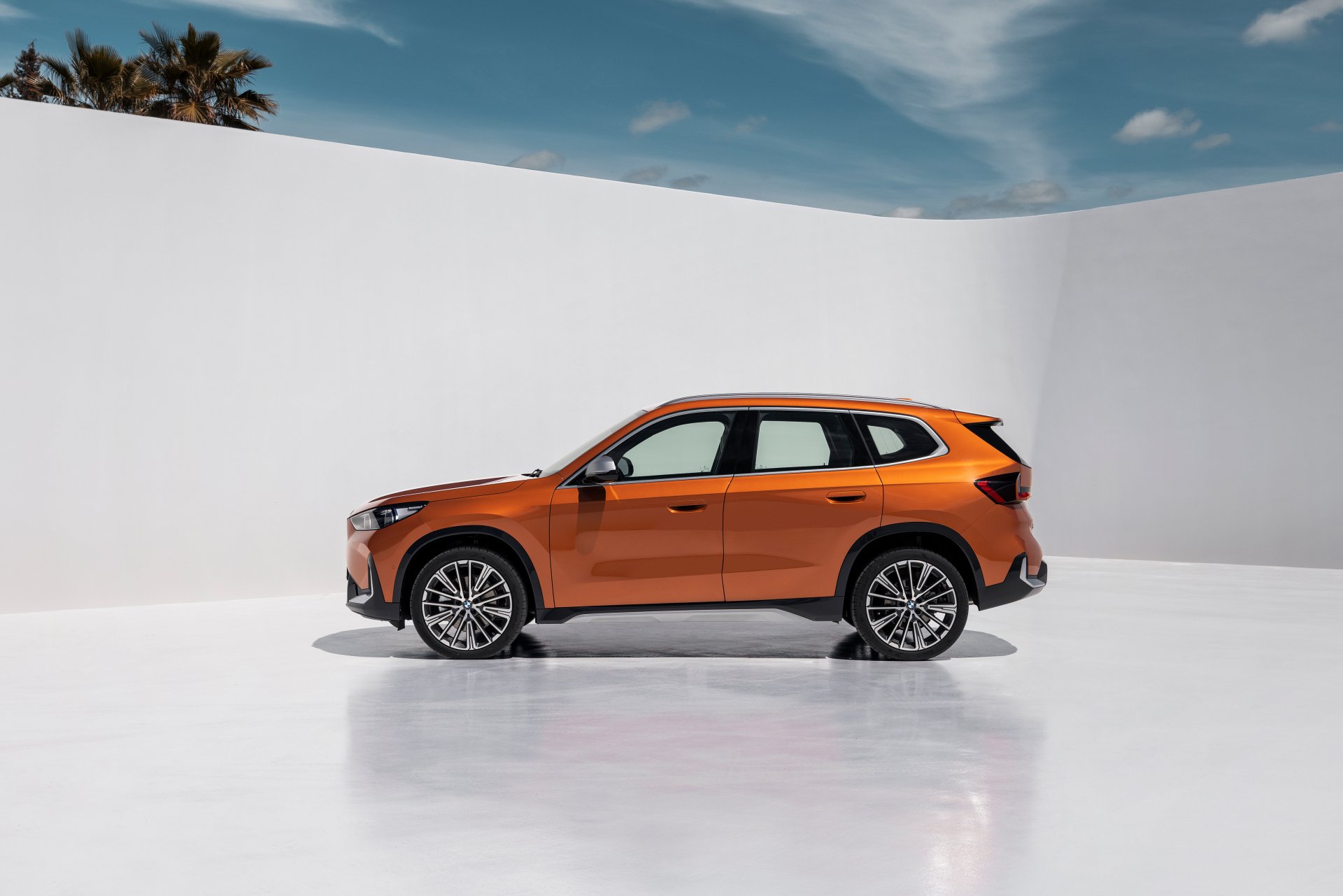 Download Vehicle BMW X1 4k Ultra HD Wallpaper