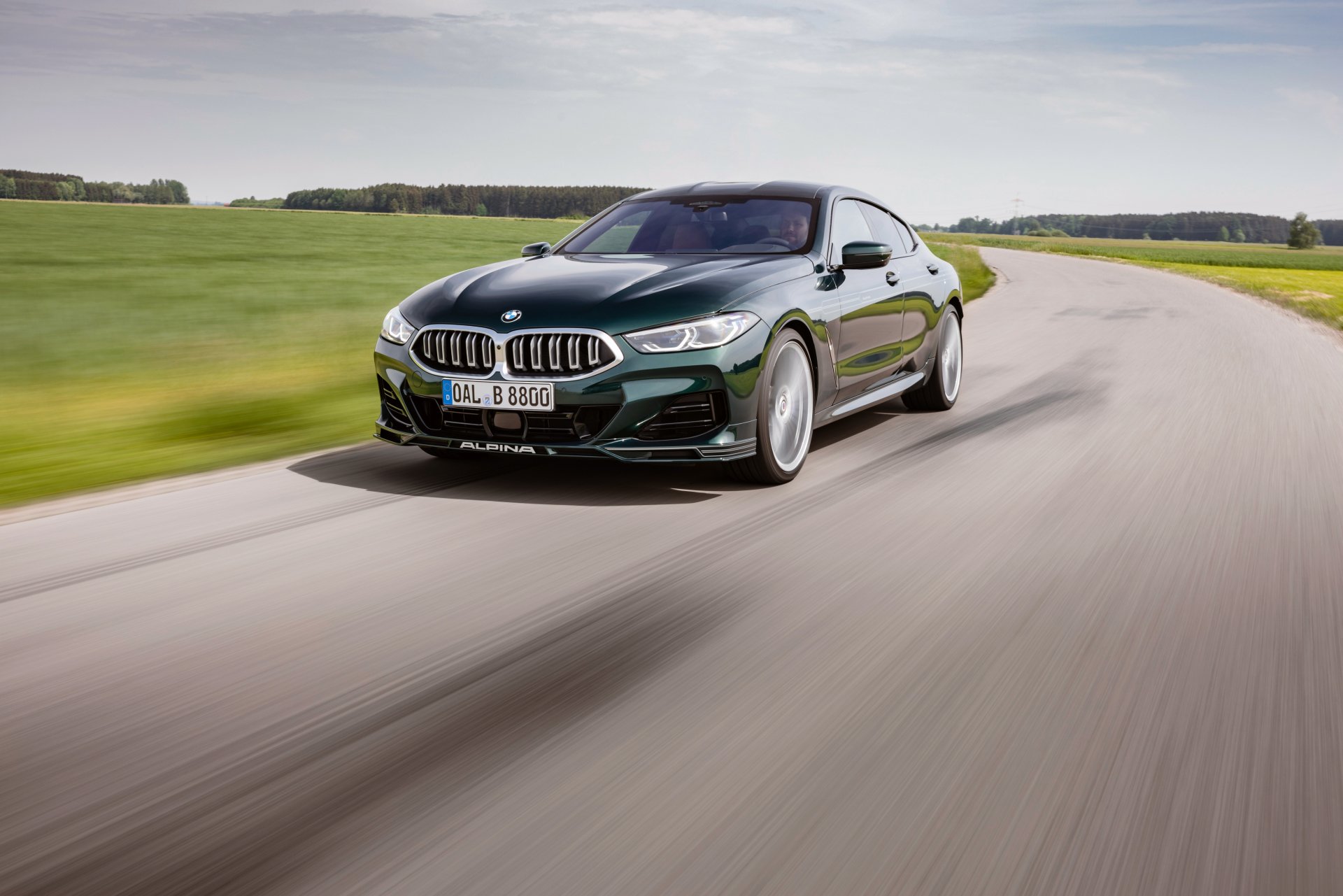 Download Vehicle BMW 8 Series 4k Ultra HD Wallpaper