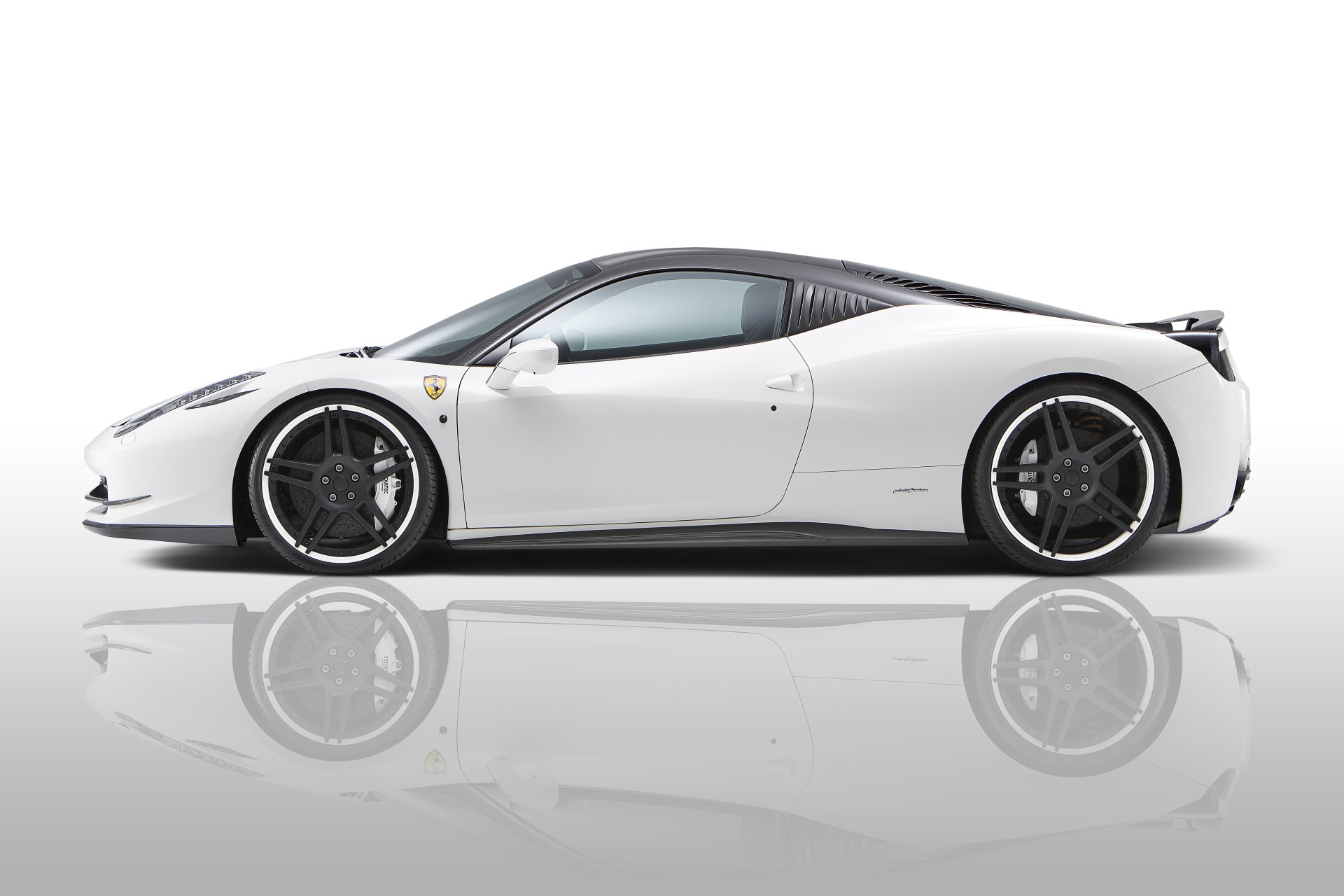 Download Vehicle Ferrari 458 Italia 4k Ultra HD Wallpaper