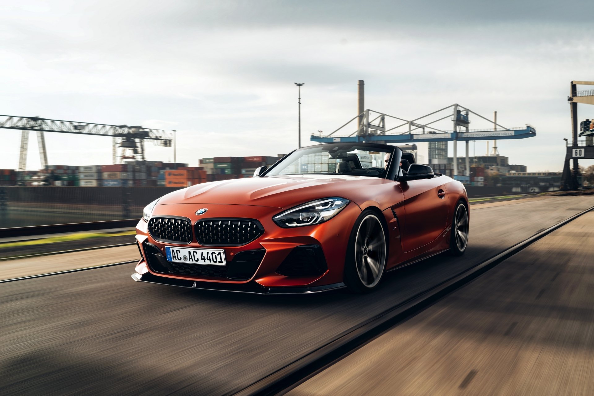 Download Vehicle BMW Z4 4k Ultra HD Wallpaper