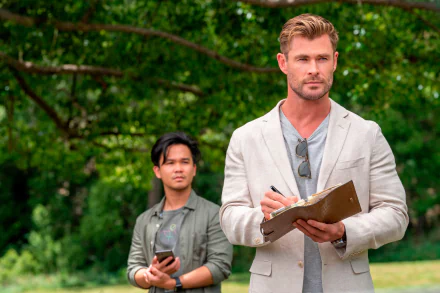 Chris Hemsworth movie Spiderhead HD Desktop Wallpaper | Background Image