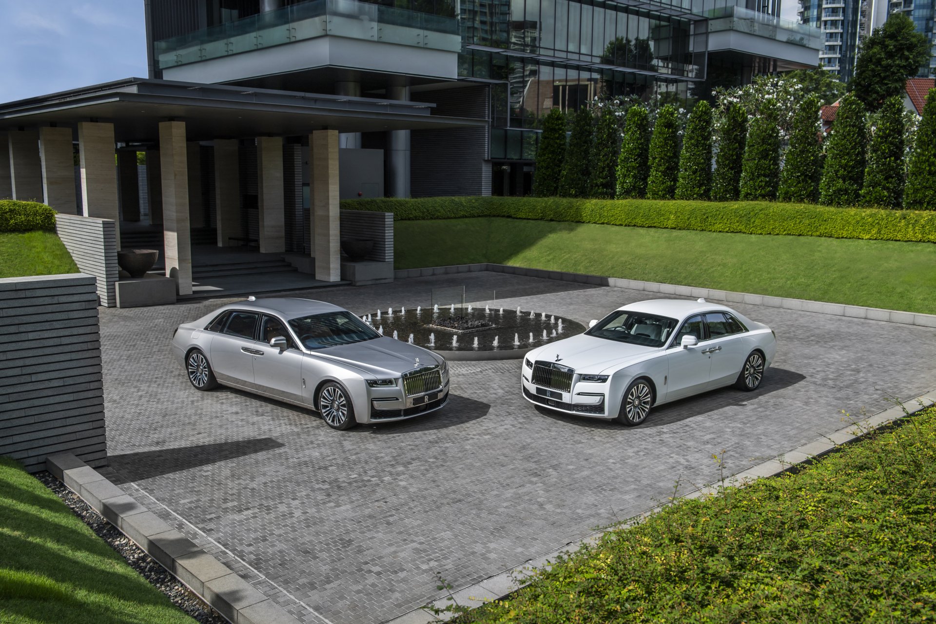 Download Vehicle Rolls-Royce Ghost 4k Ultra HD Wallpaper