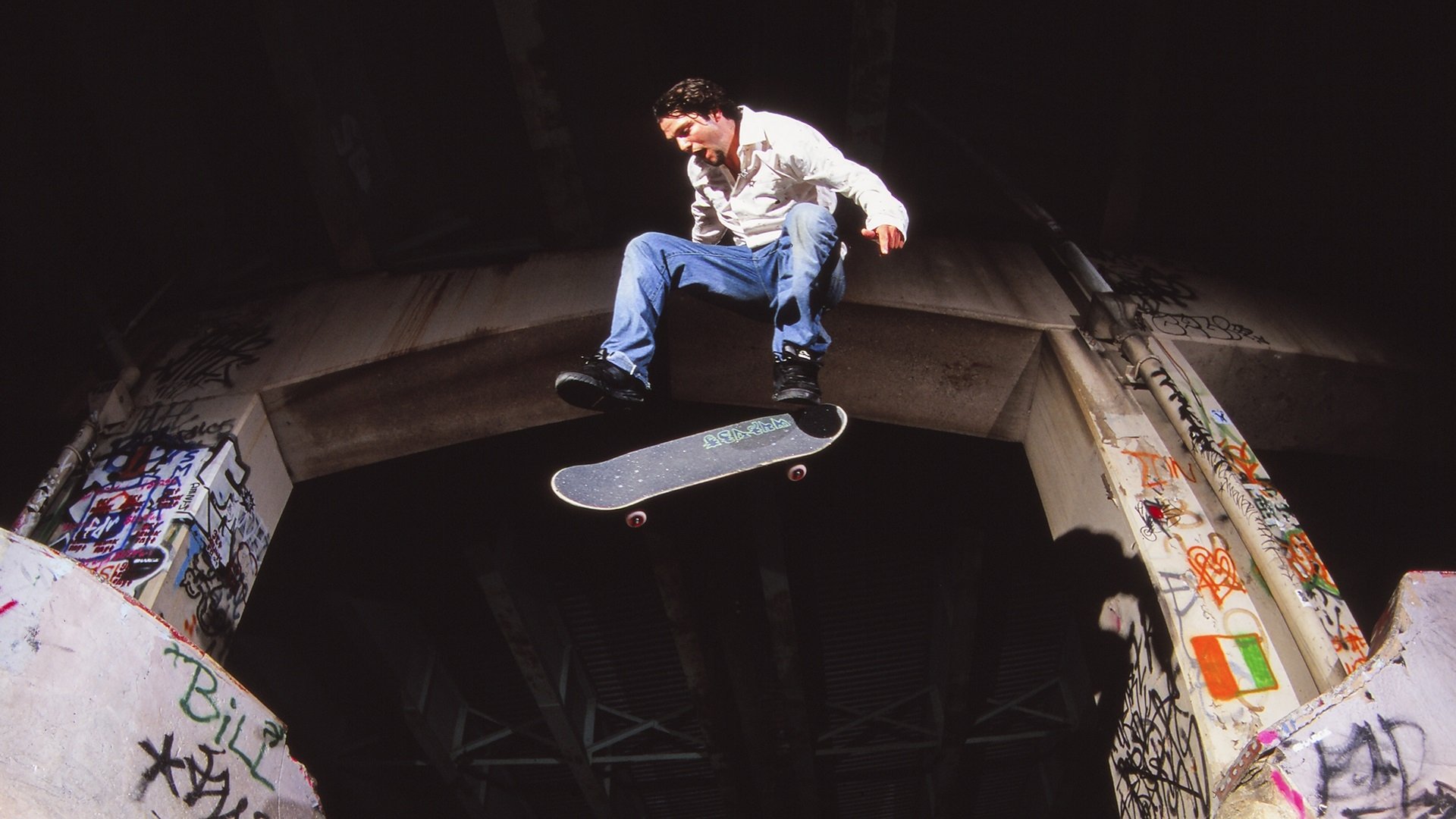 Download Jump Skateboard Skateboarding Bam Margera Sports HD Wallpaper