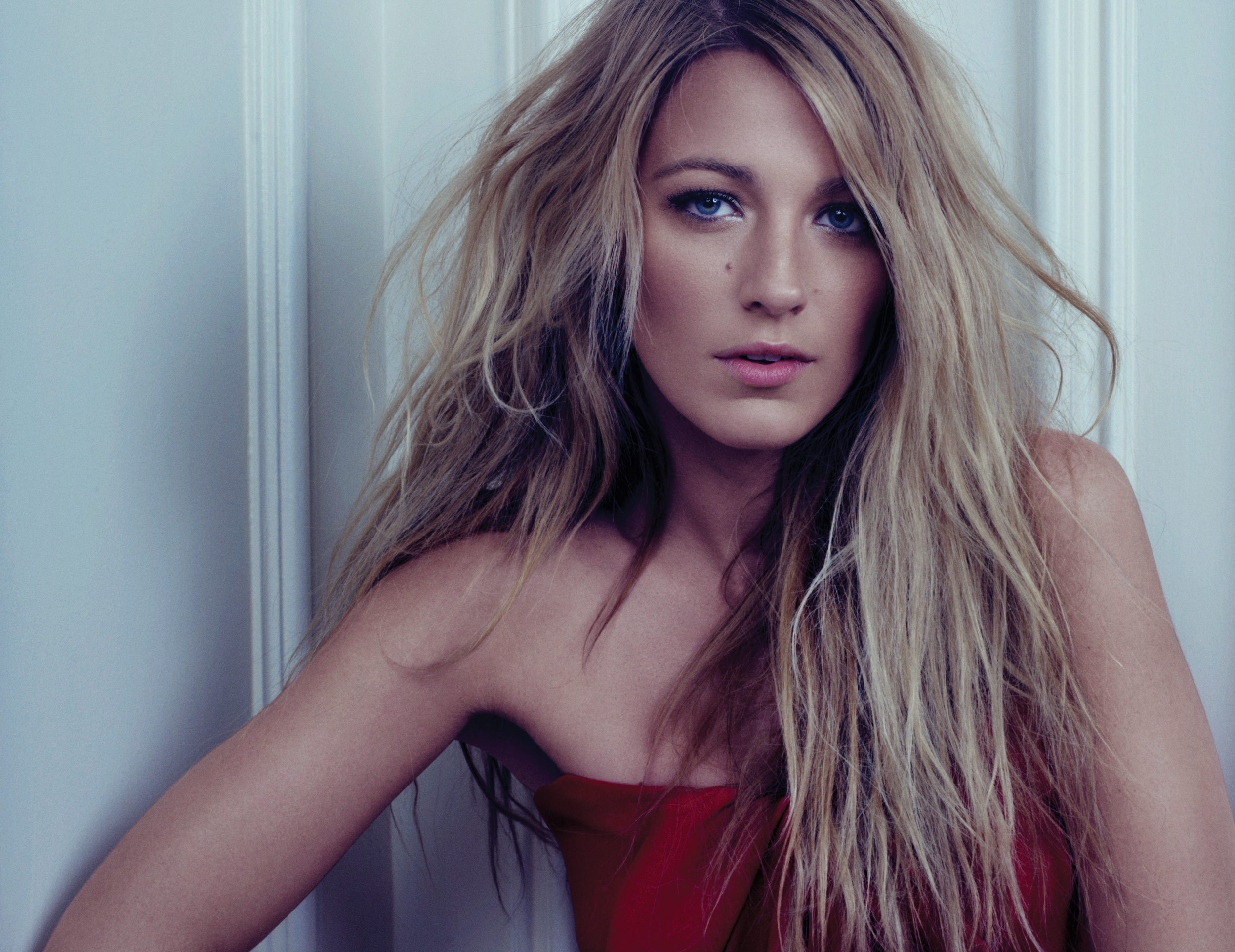 Blake Lively Hd Glamour 5765