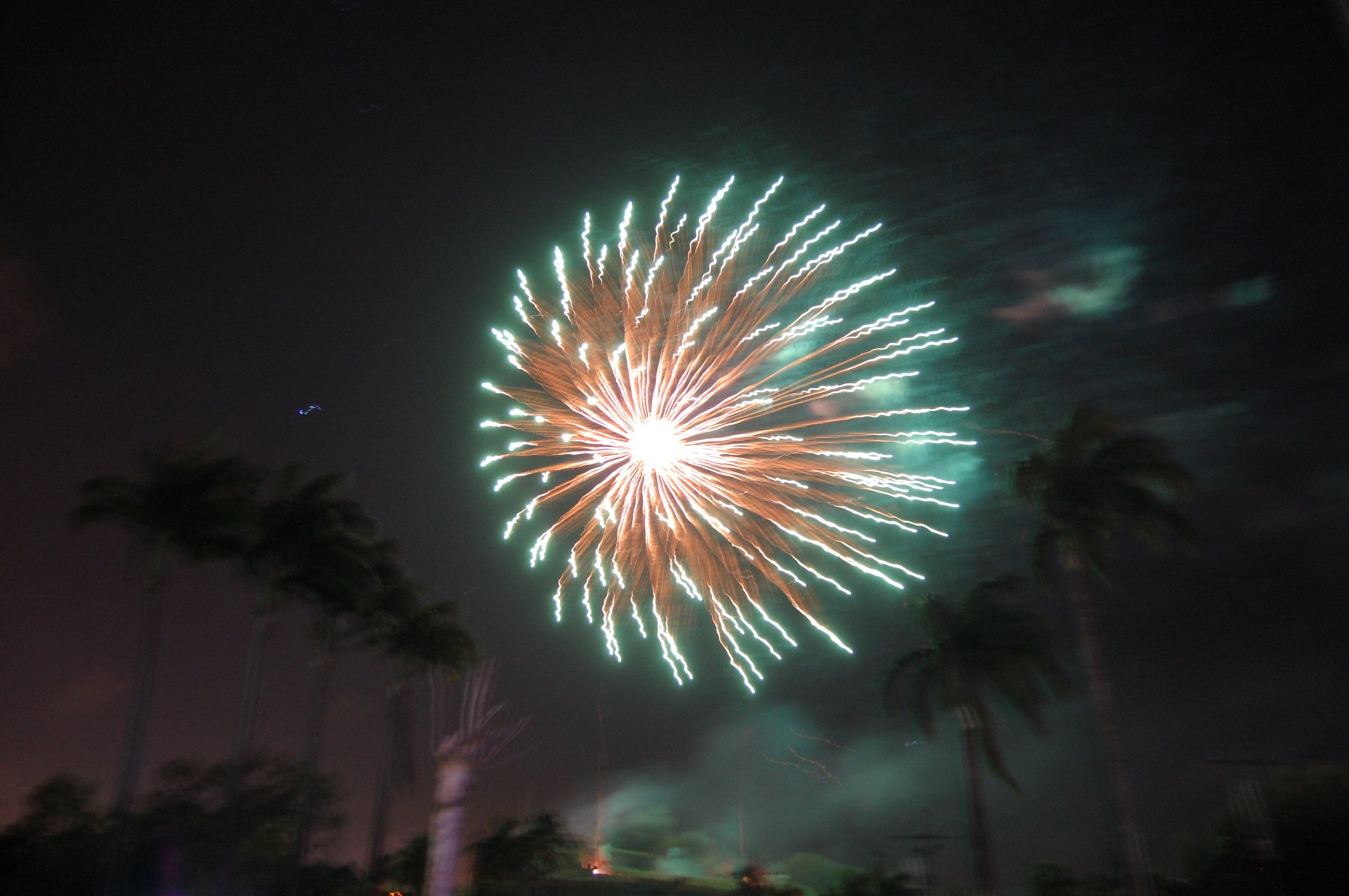 Download Photography Fireworks HD Wallpaper by BbSGH