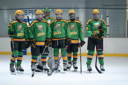 TV Show The Mighty Ducks: Game Changers HD Desktop Wallpaper | Background Image