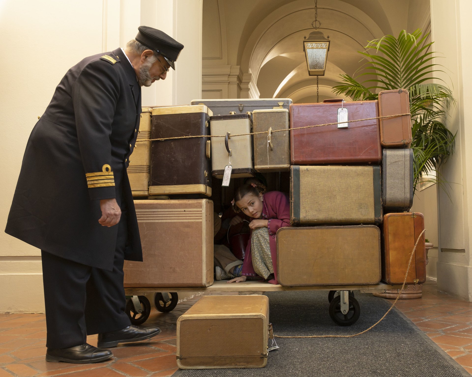 Download TV Show The Mysterious Benedict Society HD Wallpaper