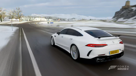  Mercedes Benz AMG GT63