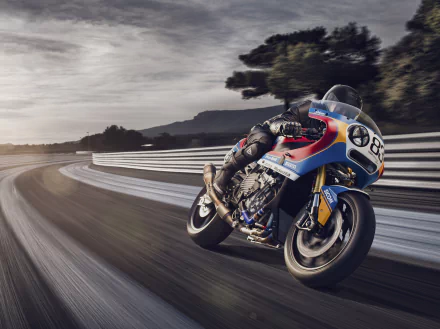  BMW S 1000 RR Custom Project par PRAEM