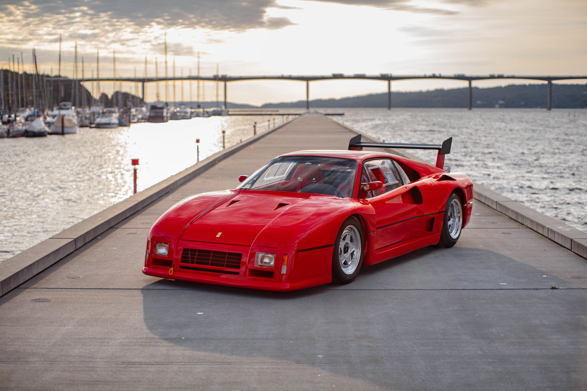 Download Vehicle Ferrari GTO Evoluzione 4k Ultra HD Wallpaper
