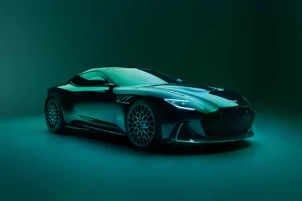  Aston Martin DBS 770 Ultimate