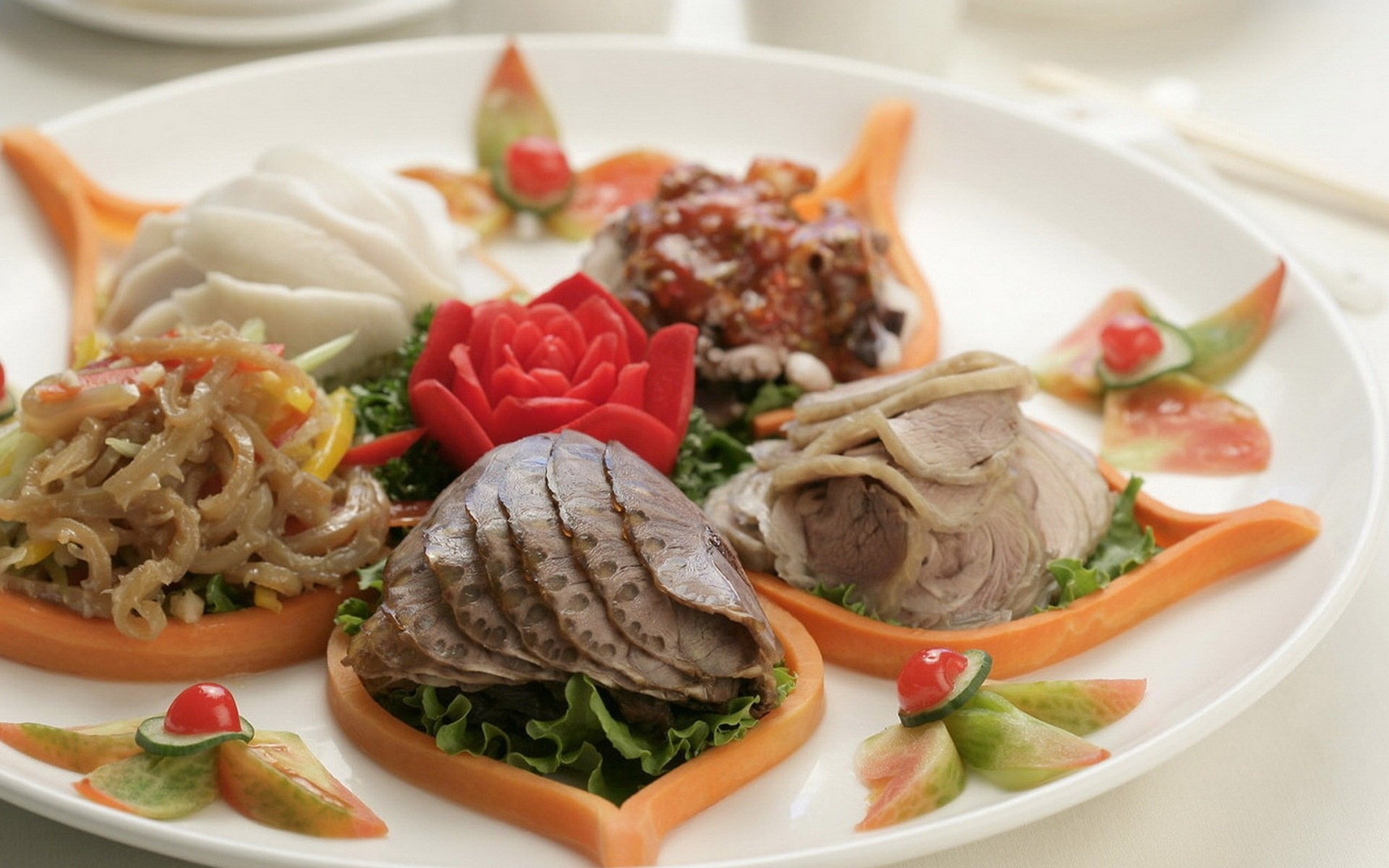 HD PC desktop wallpaper featuring an artfully arranged Asian dish with various traditional foods and garnishes on a white plate.