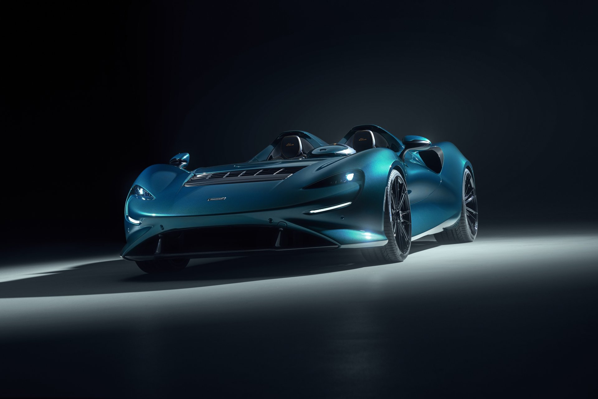 Download Vehicle McLaren Elva 8k Ultra HD Wallpaper