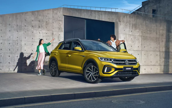 vehicle Volkswagen T-Roc R-Line HD Desktop Wallpaper | Background Image