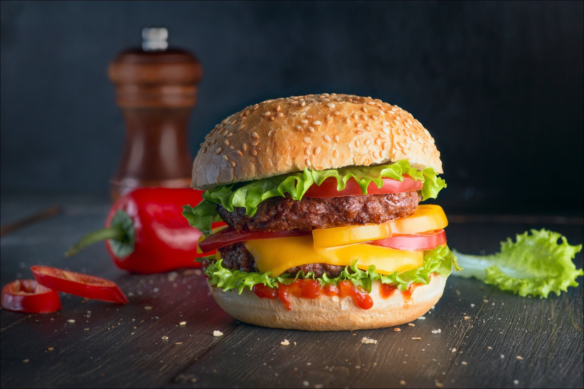Burger Delight HD Wallpaper - Download Now