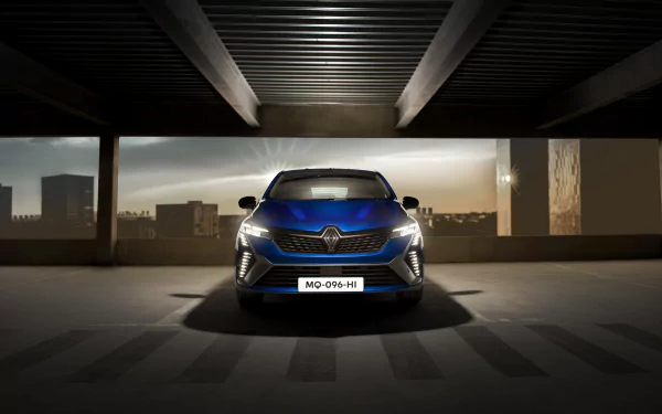 Renault Clio E-TECH Esprit Alpine