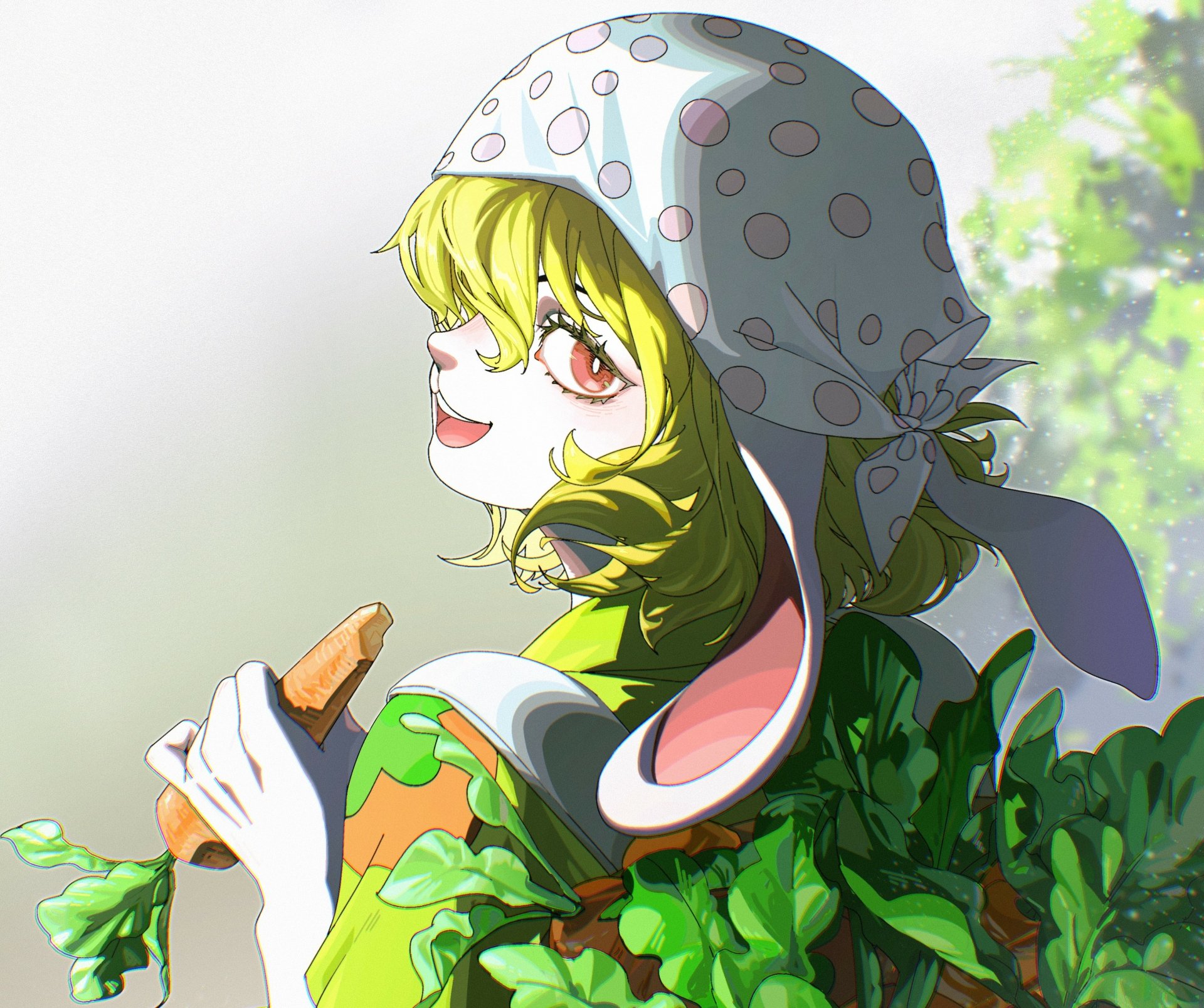 Anime 2K Quad HD PC desktop wallpaper of Carrot (One Piece) — smiling with bunny ears and headscarf, holding a snack amid sunlit green foliage.