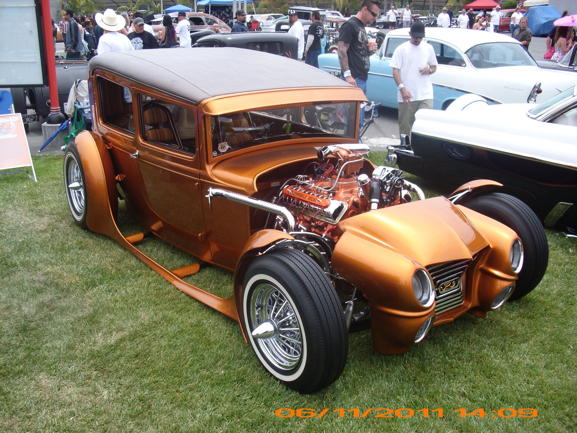 Download Vehicle Oldsmobile HD Wallpaper