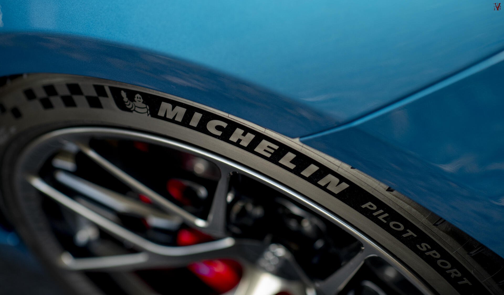 Download Car BMW Wheel Michelin HD Wallpaper