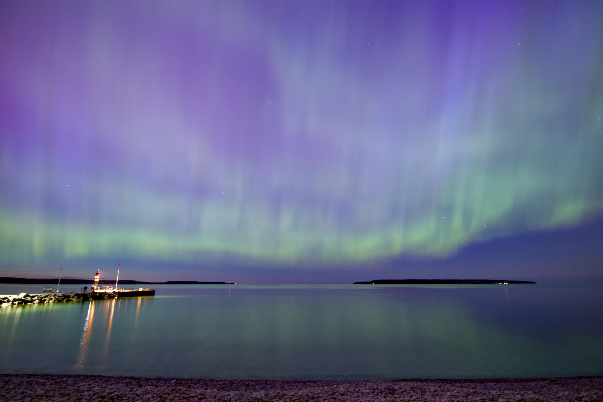 Download Northern Lights 4k Ultra HD Wallpaper