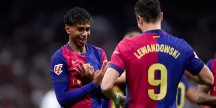 Sports soccer FC Barcelona Lamine Yamal Robert Lewandowski HD Desktop Wallpaper | Background Image