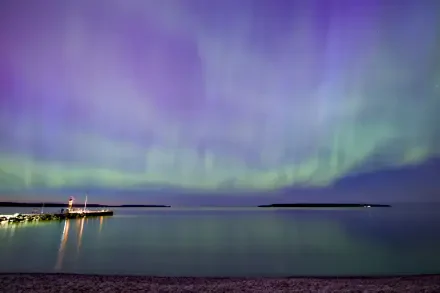 Northern Lights HD Desktop Wallpaper | Background Image