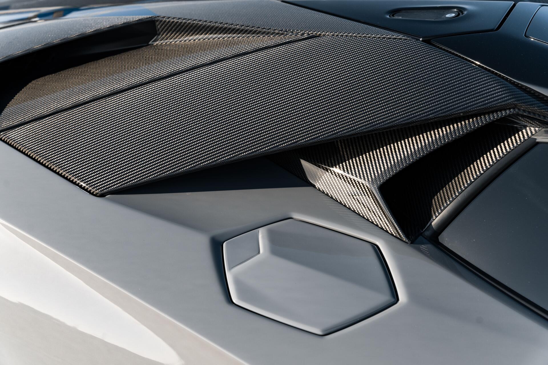 Download Car Lamborghini Lamborghini Huracan 8k Ultra HD Wallpaper