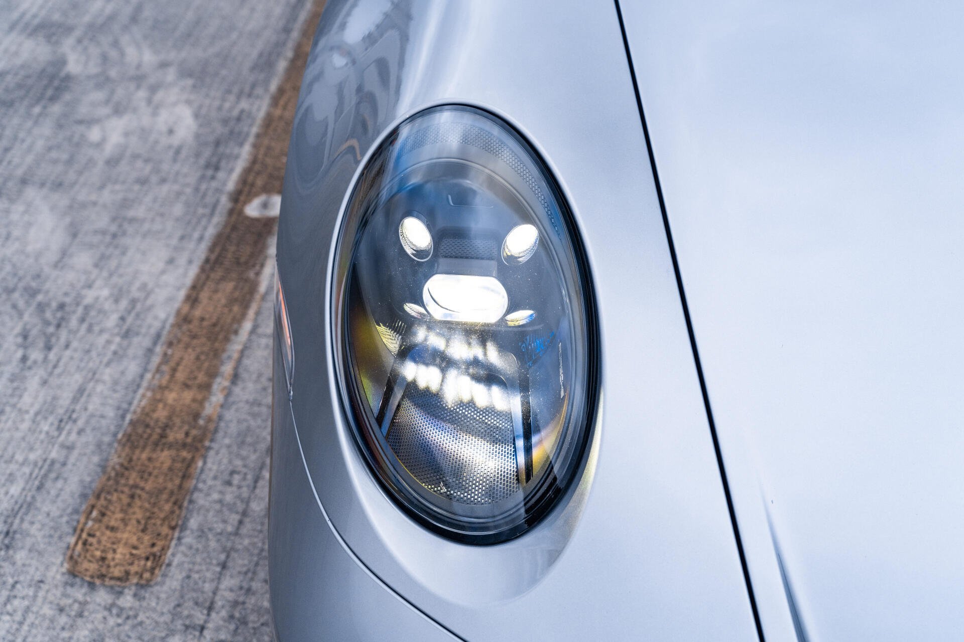 Download Car Porsche GT3 RS 8k Ultra HD Wallpaper