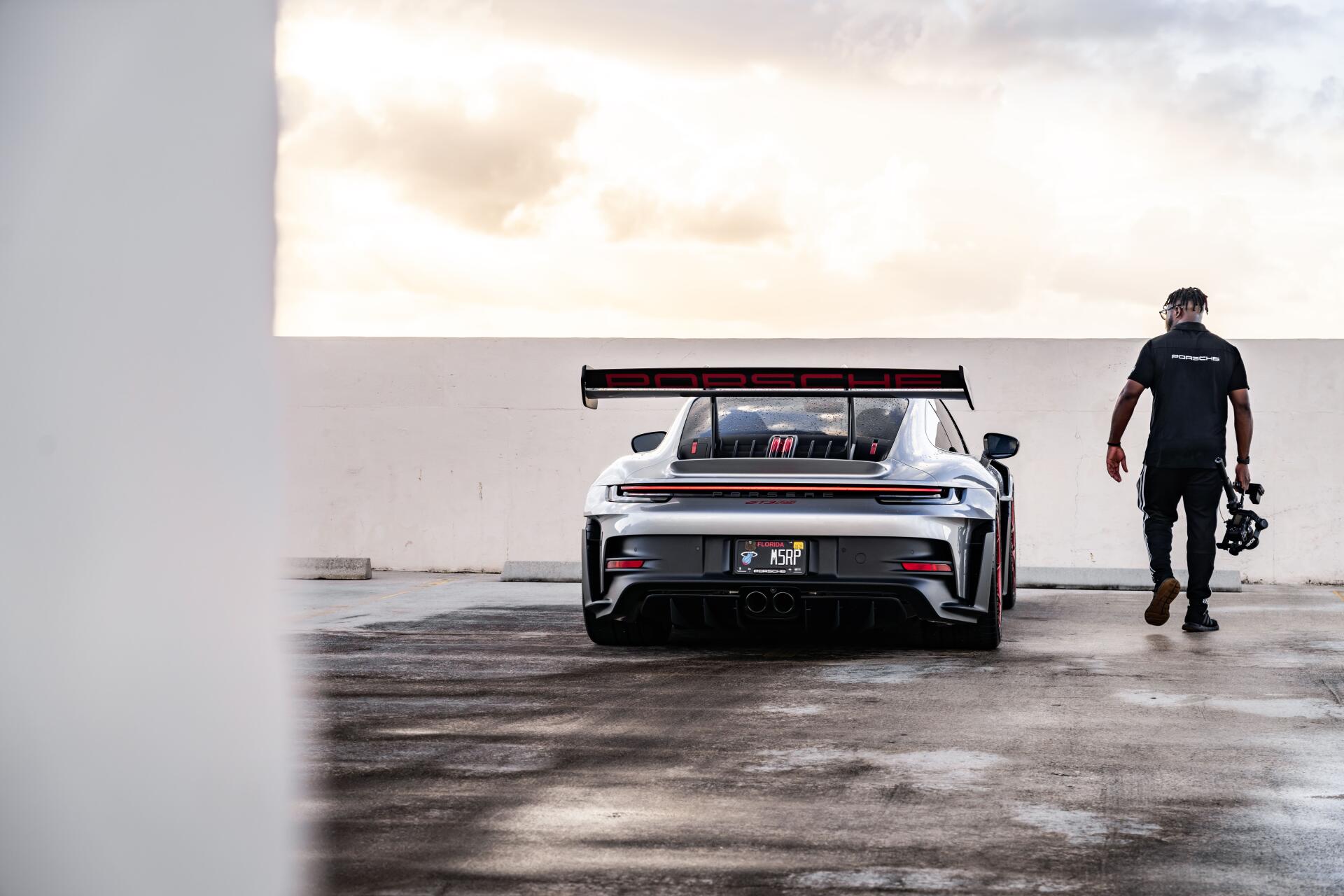 Download Car Porsche GT3 RS 8k Ultra HD Wallpaper