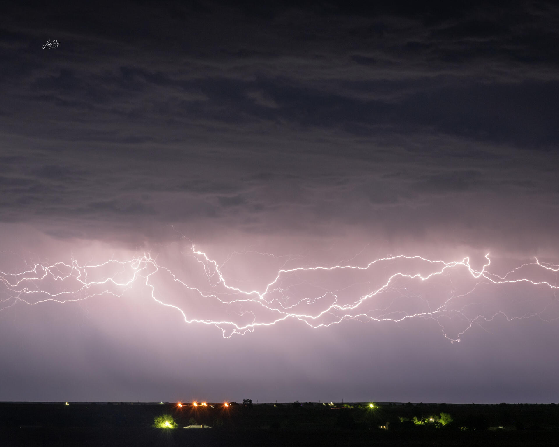 Download Lightning 4k Ultra HD Wallpaper