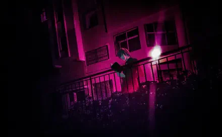 Purple-hued 4K Ultra HD PC wallpaper of Light Yagami (Death Note) on a balcony at night, anime figure bathed in neon glow.