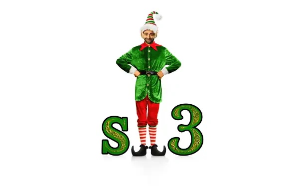 8K Ultra HD PC desktop wallpaper featuring a festive elf standing between large green S and 3 letters, referencing Sonic the Hedgehog 3.