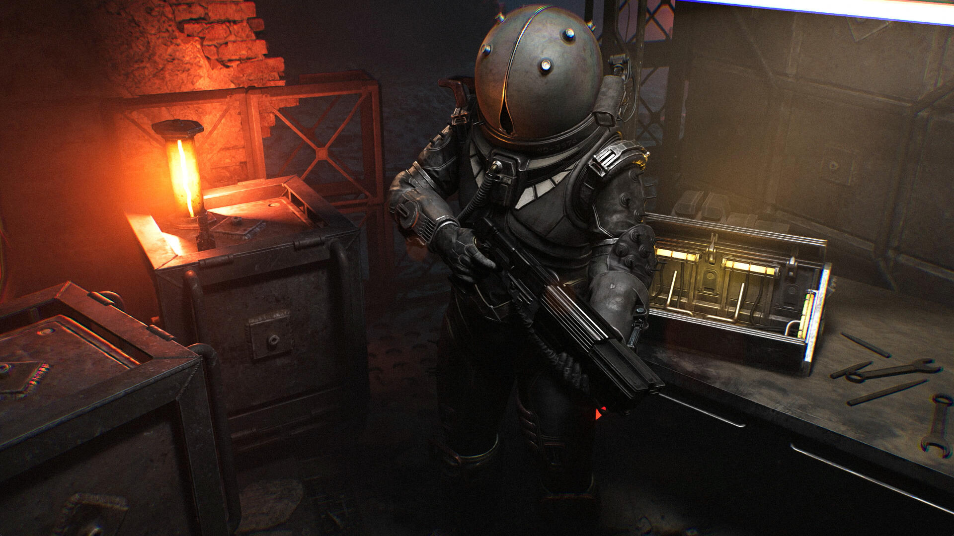 4K Ultra HD PC desktop wallpaper: video game gaming character from Cronos: The New Dawn — armored soldier with helmet and rifle in a dim, lamp-lit industrial workshop.