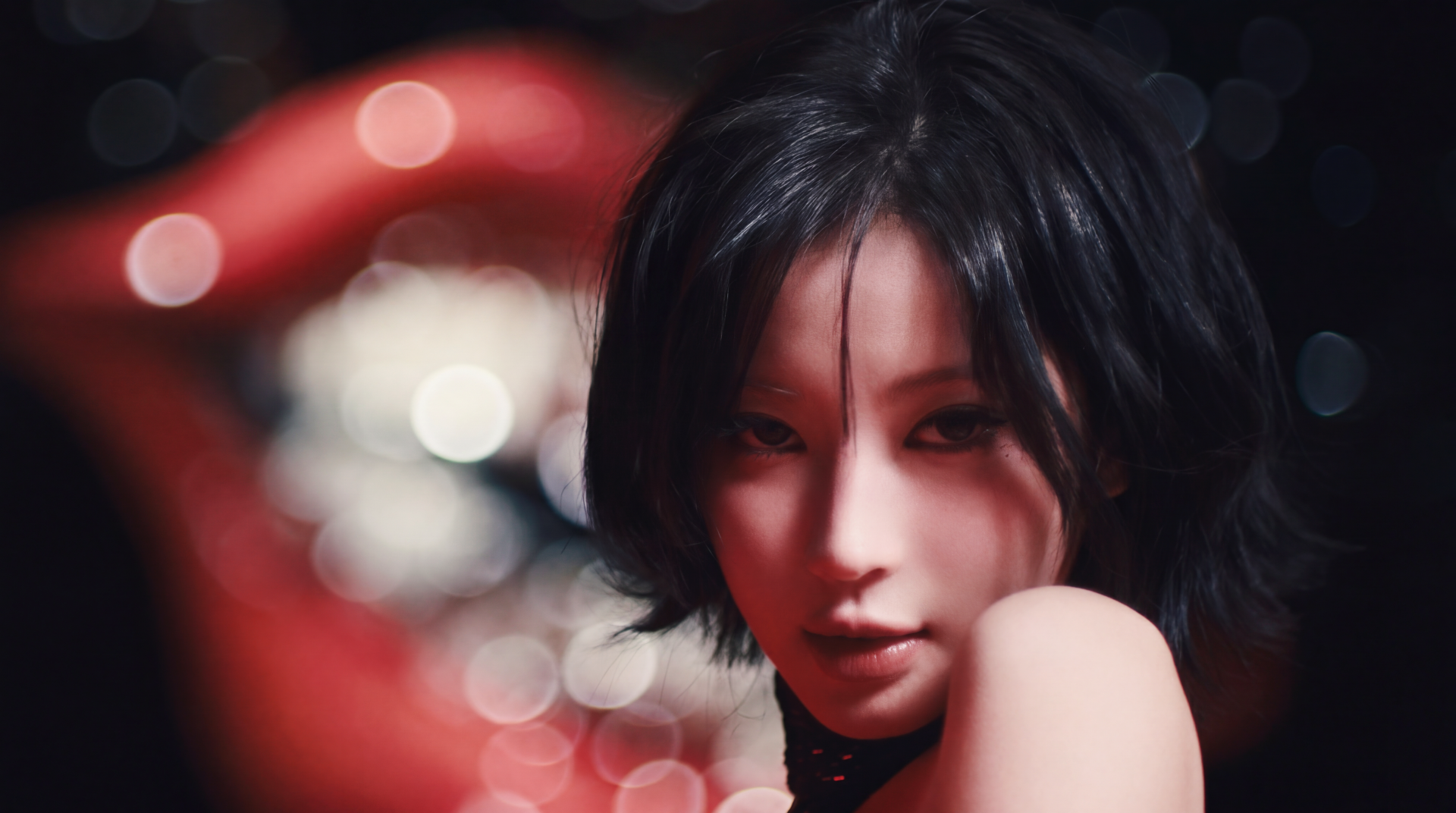 5K Ultra HD desktop wallpaper: sultry close-up of an unidentified K-pop idol/Japanese model; image tags: BABYMONSTER, Asa BABYMONSTER, K-pop.