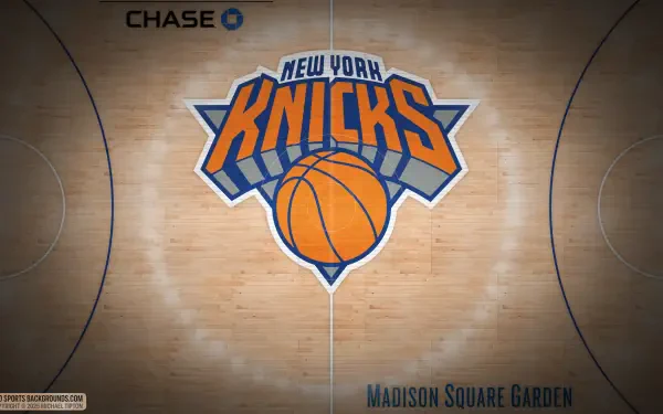 4K Ultra HD PC desktop wallpaper of the New York Knicks NBA basketball logo centered on a polished hardwood court at Madison Square Garden.