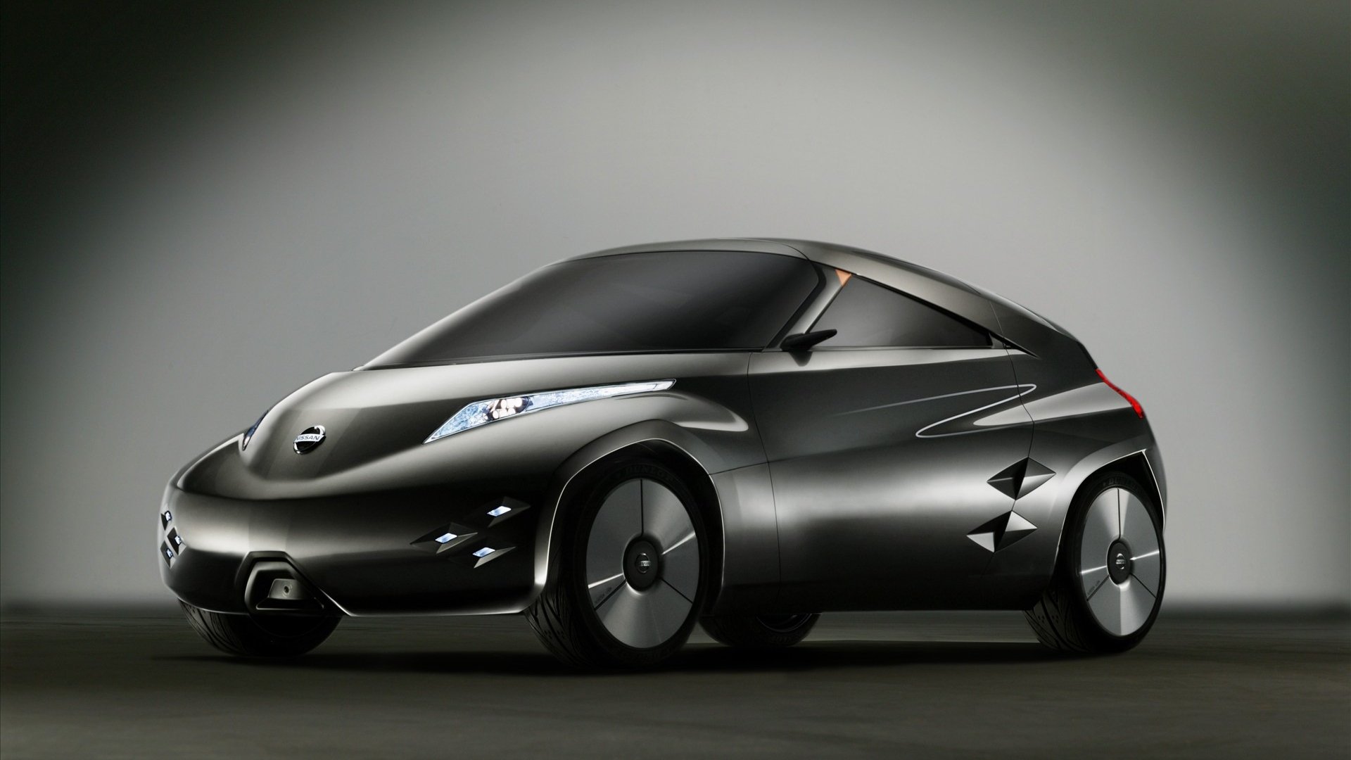 Download Vehicle Nissan Mixim HD Wallpaper
