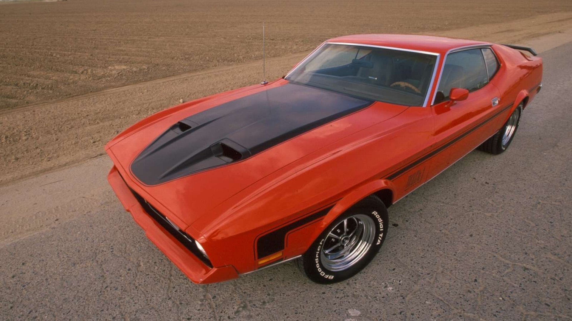 Download Vehicle 1972 Ford Mustang Mach I HD Wallpaper