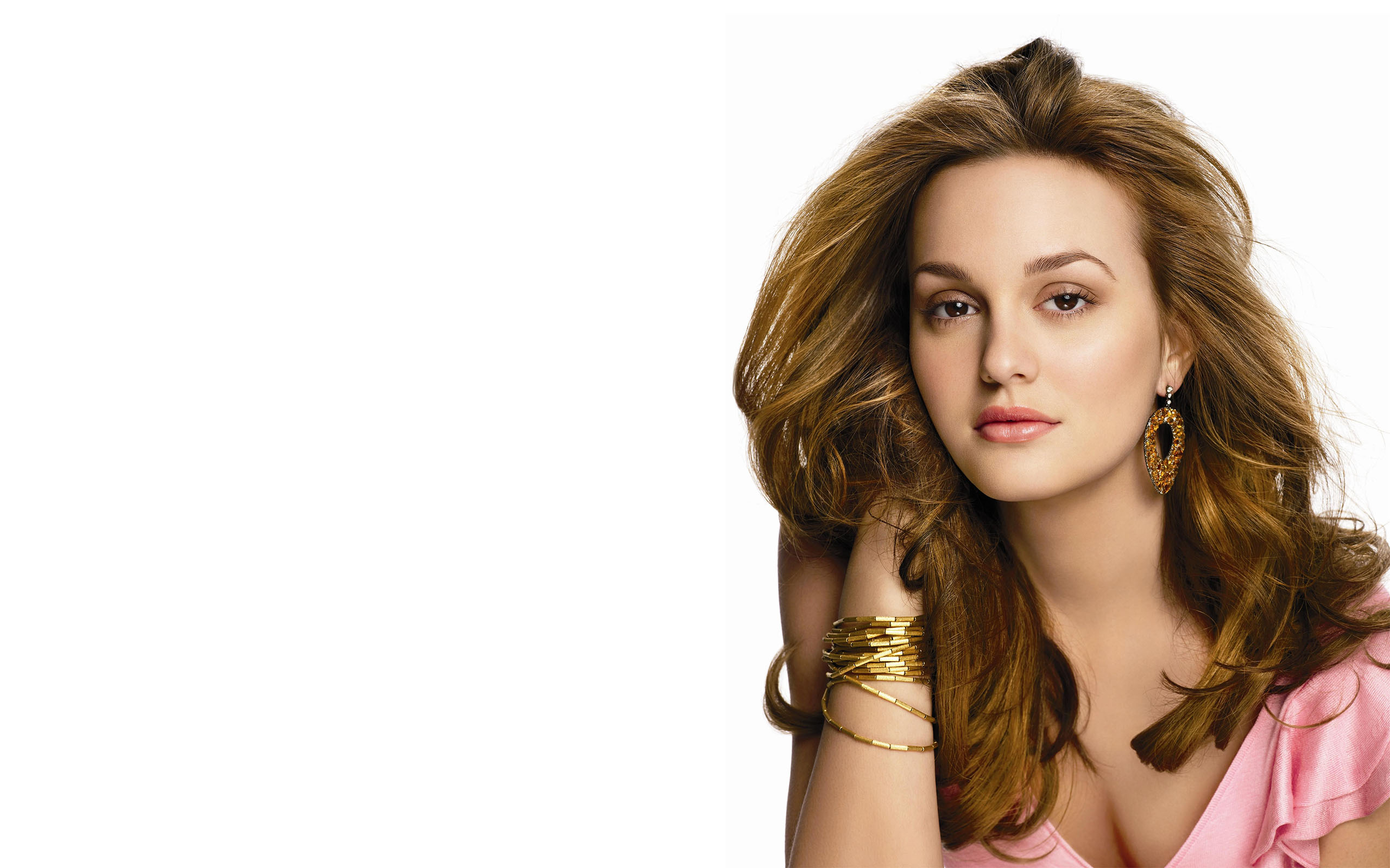 Celebrity Leighton Meester HD Wallpaper | Background Image