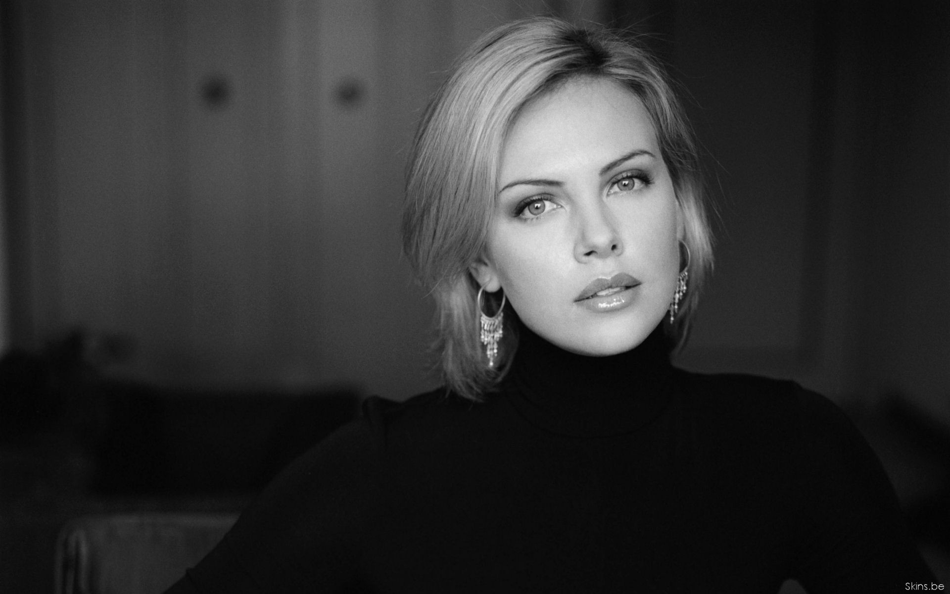 Celebrity Charlize Theron HD Wallpaper | Background Image