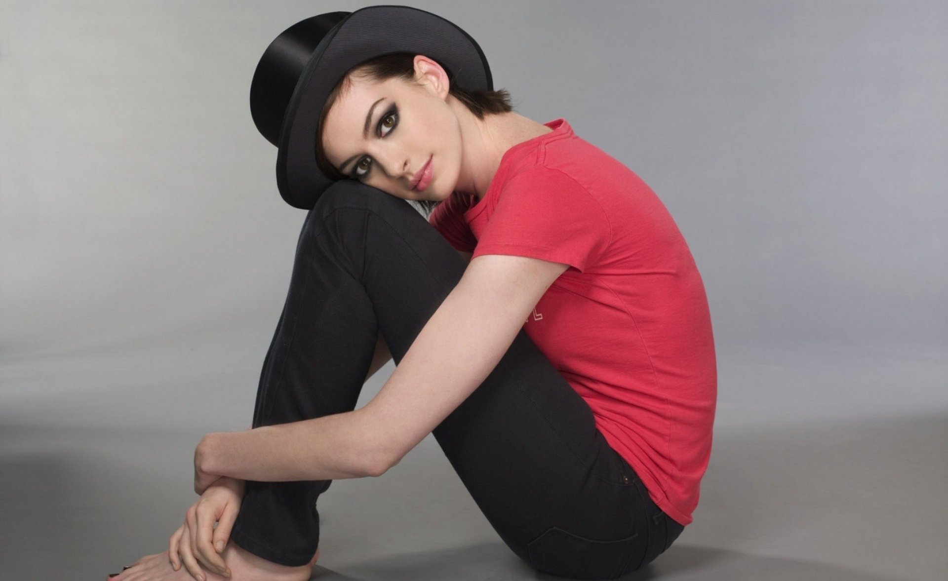 Anne Hathaway Papel De Parede HD Plano De Fundo X ID Wallpaper Abyss