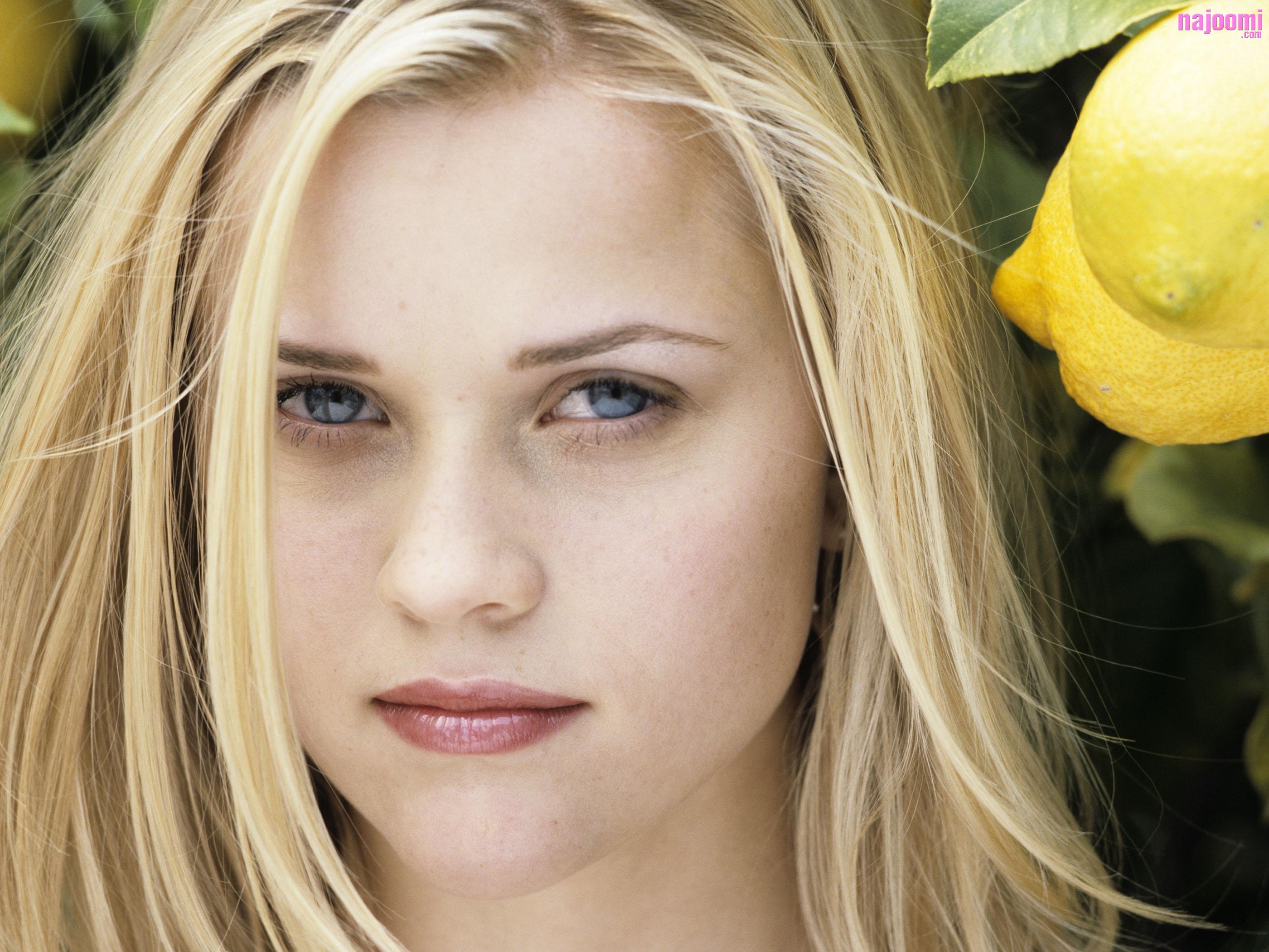 Download Celebrity Reese Witherspoon HD Wallpaper