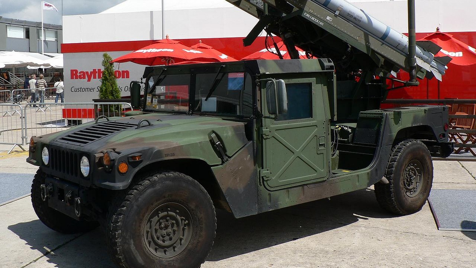 Download Military Vehicle HD Wallpaper