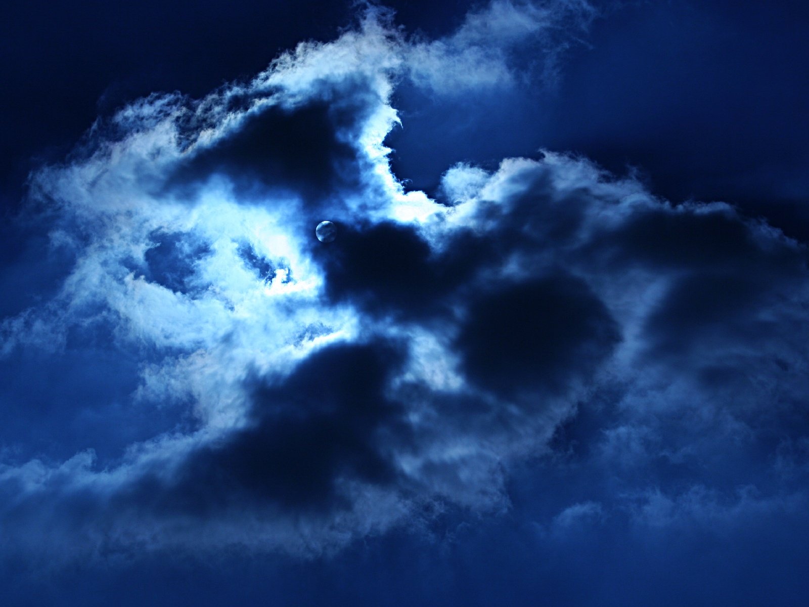 Download Nature Cloud Wallpaper