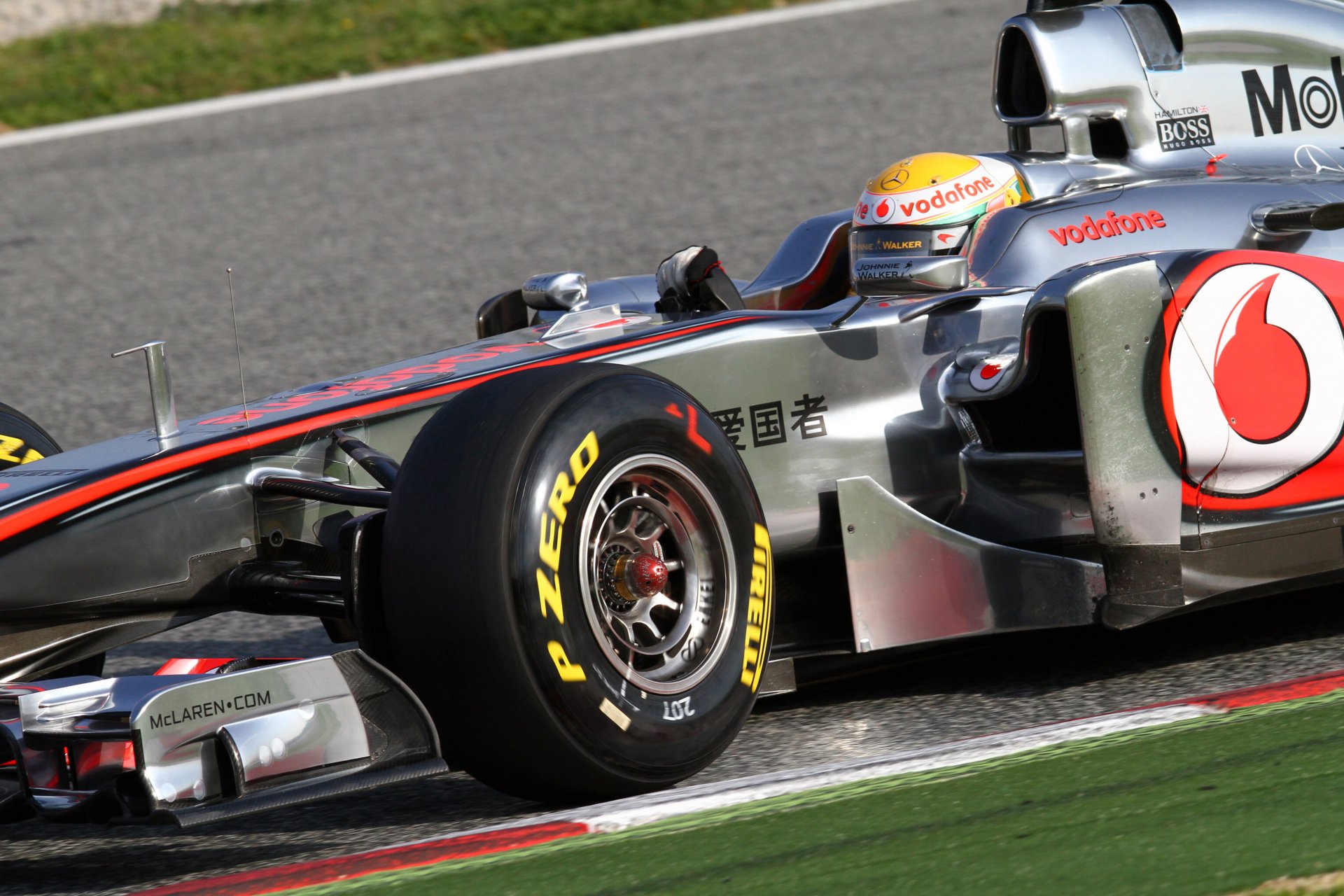 Download F1 Sports HD Wallpaper