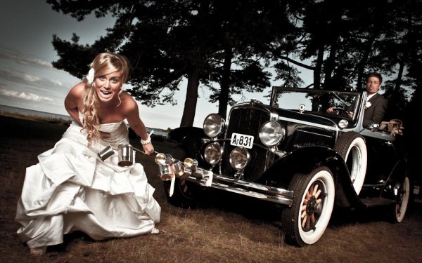 Women Girls & Cars HD Wallpaper | Background Image
