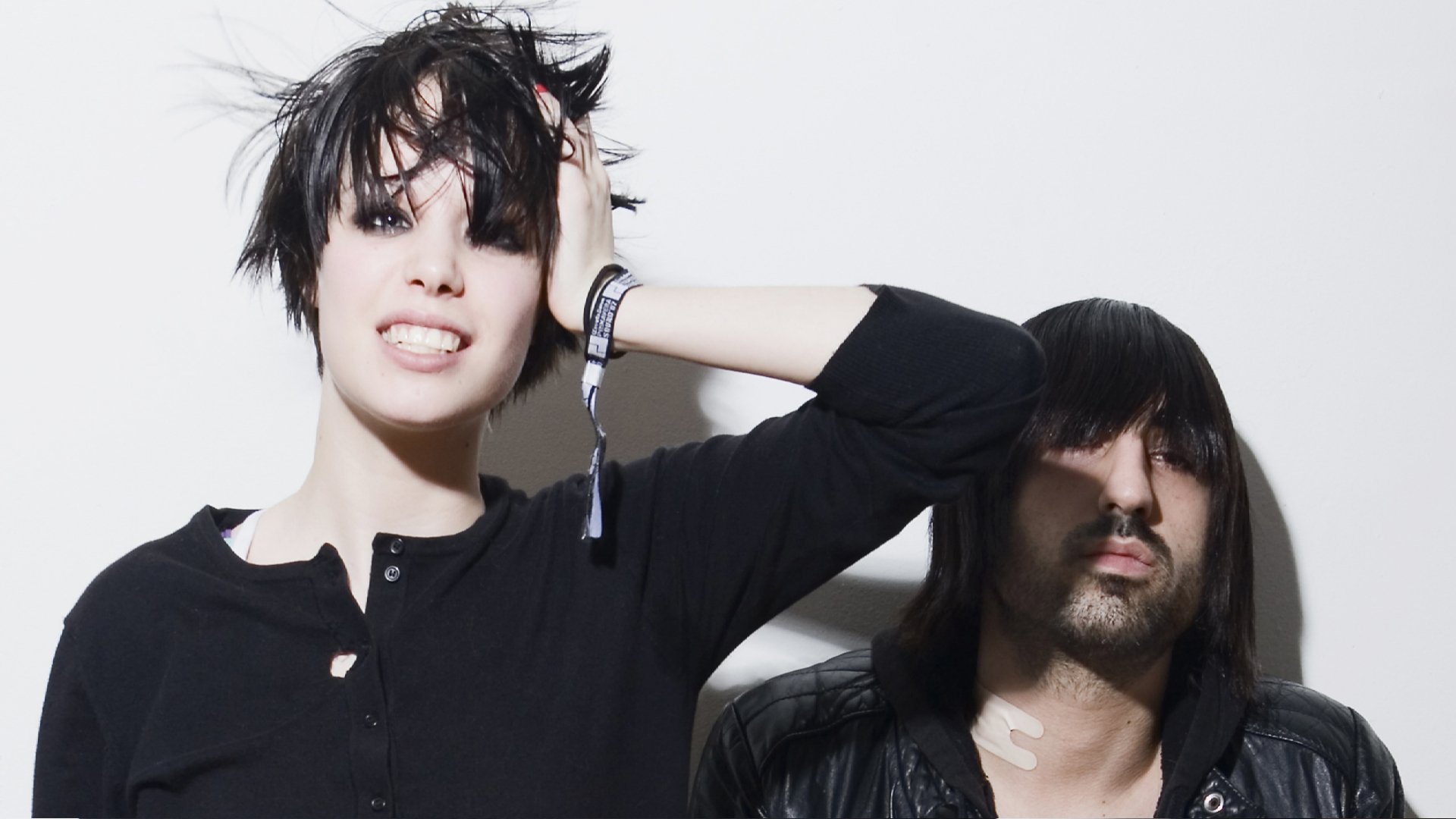 HD wallpaper Band Music Crystal Castles  Wallpaper Flare