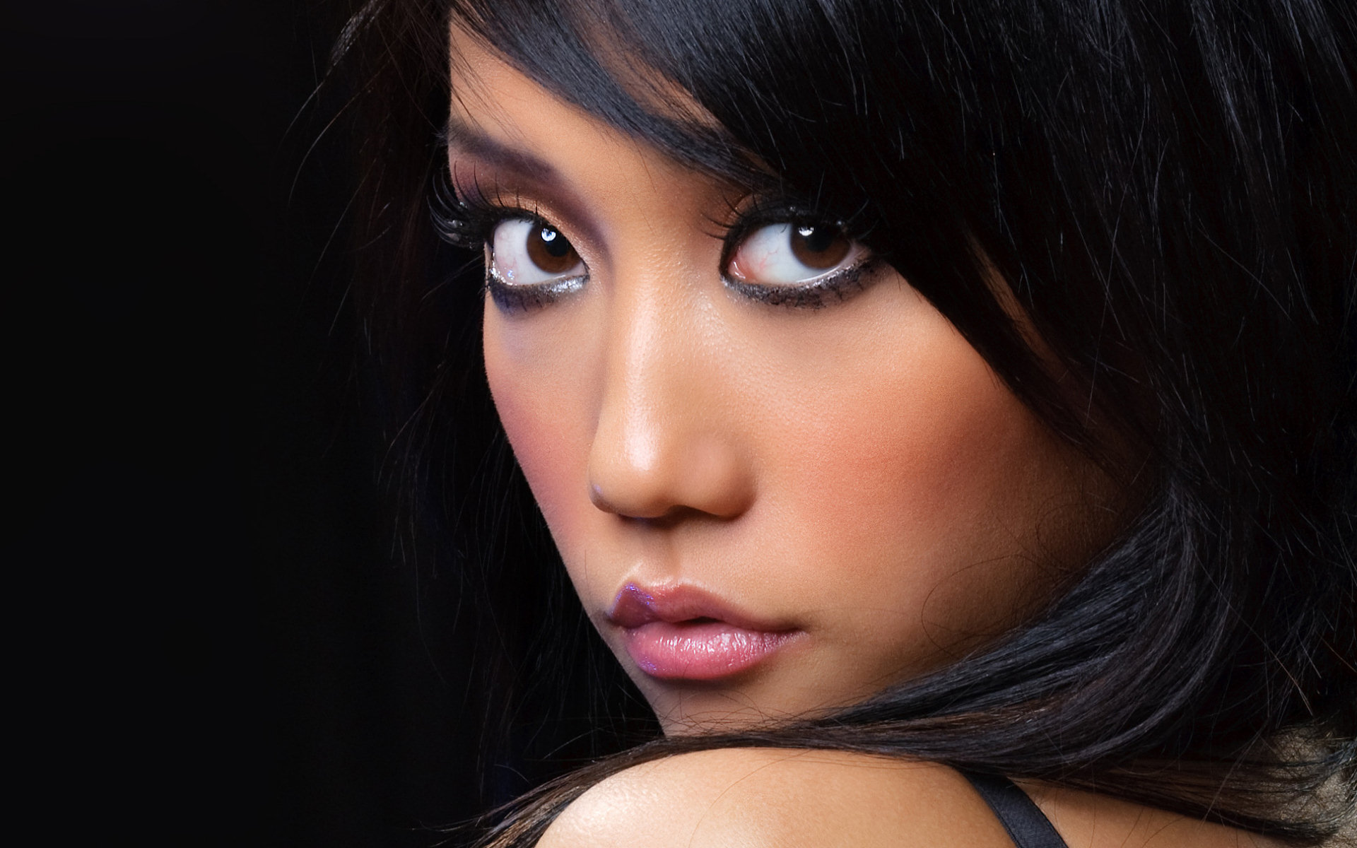 Download Black Hair Brown Eyes Woman Face Hd Wallpaper