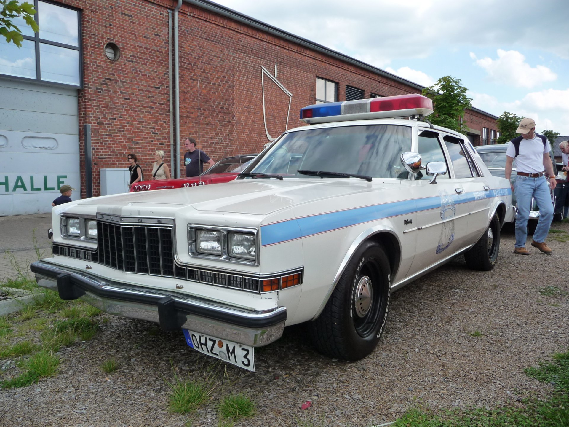 Download Vehicle Police HD Wallpaper
