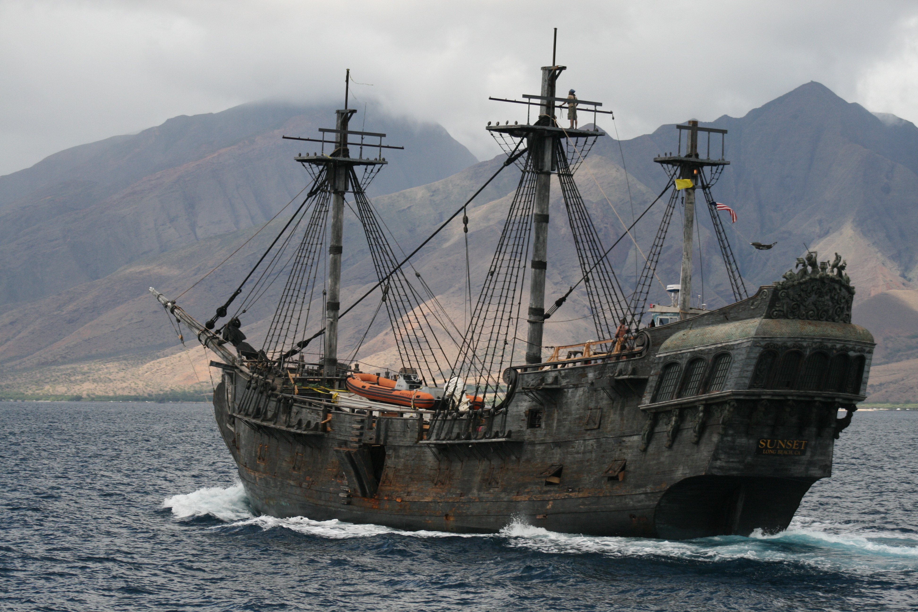 Download Vehicle Ship 4k Ultra HD Wallpaper